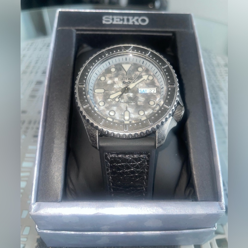 Seiko Men’s Automatic 5 Sports Black Silicone and Leather Strap Watch 40mm